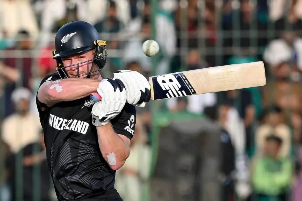 New Zealand's winning start, Pakistan's crushing defeat