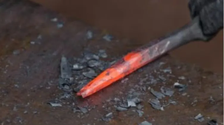 मेळघाटात अघोरी अंधश्रद्धेने २२ दिवसाच्या चिमुकल्याचा जीव धोक्यात Black Magic Puts 22-Day-Old Infant's Life at Risk in Melghat