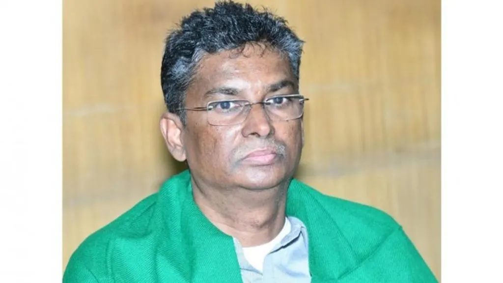 म्हैसूर मुक्त विद्यापीठाची मानद पदवी मंत्री जारकीहोळींनी नाकारली High command needs clarification on leadership change