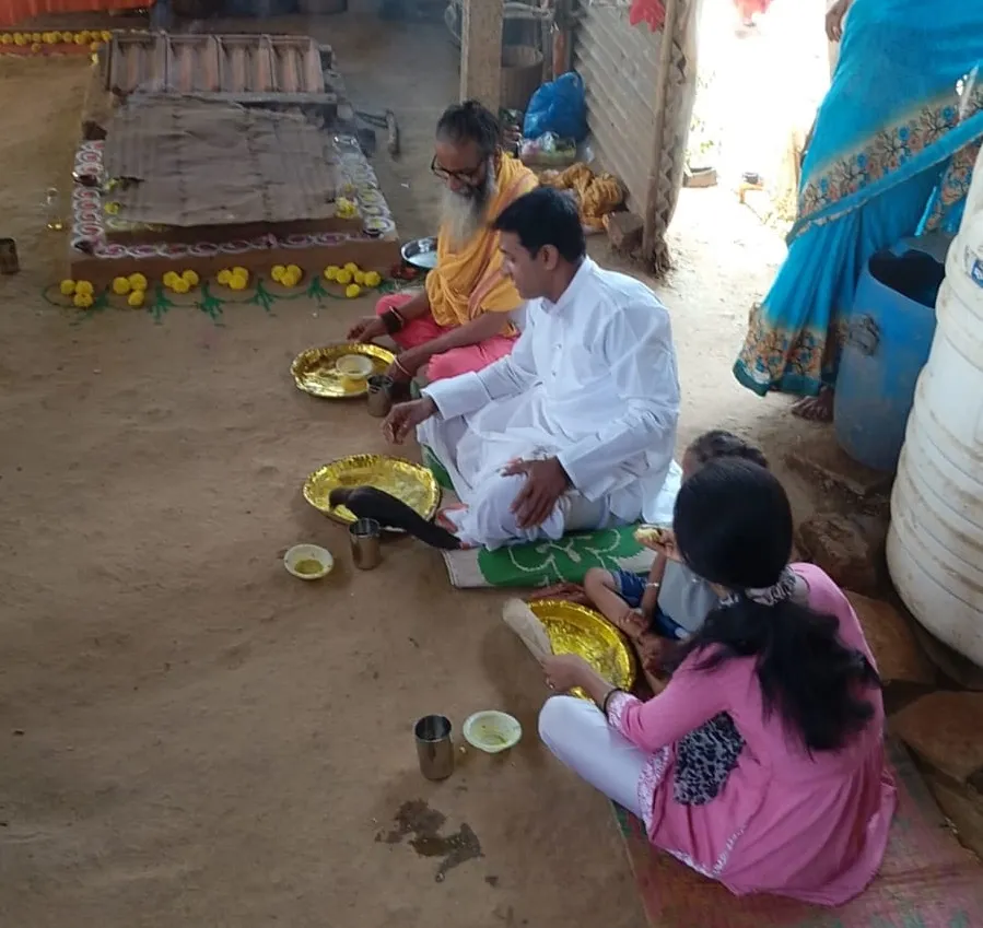 Crow Joins Meal at Shittur Warun Feast