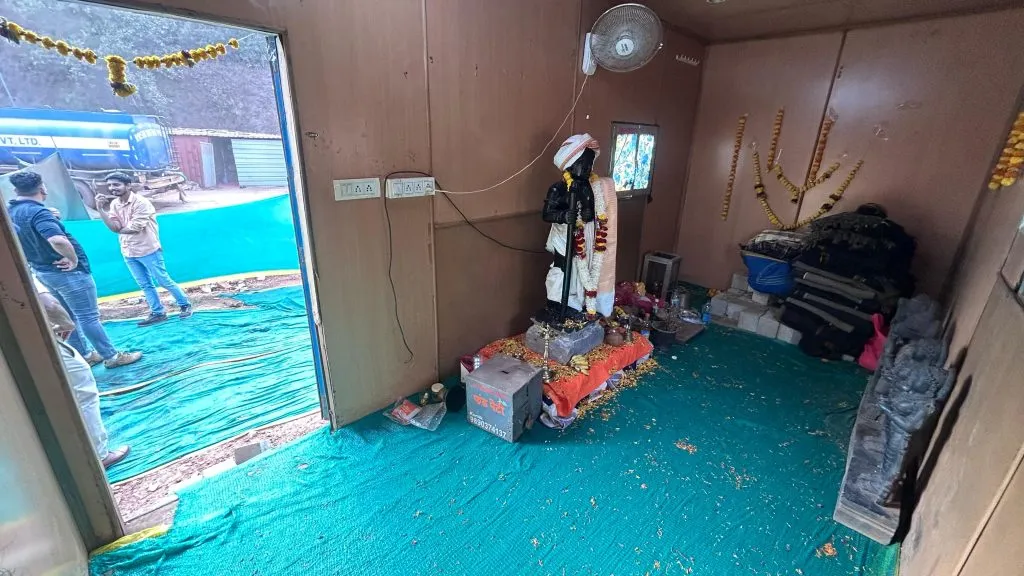 Relocation of the idol of Shri Dev Khapreshwar