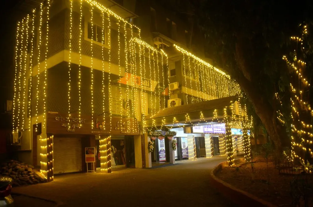 Corporations should follow the example of EDC!