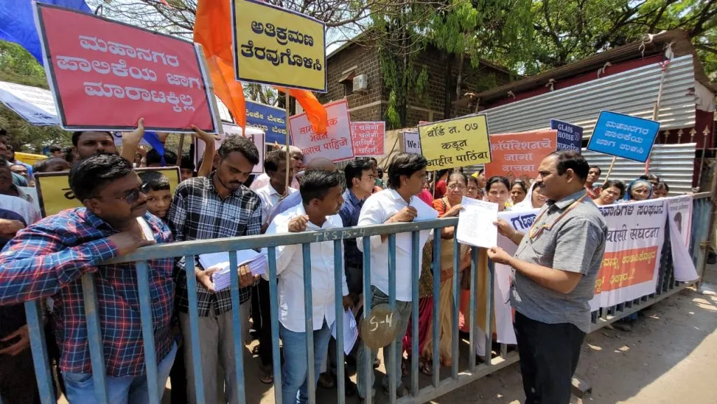 March to build a community building on the site of the goat market