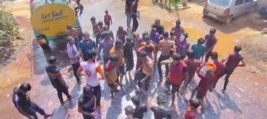 Colour festival in full swing in rural areas of Khanapur taluka