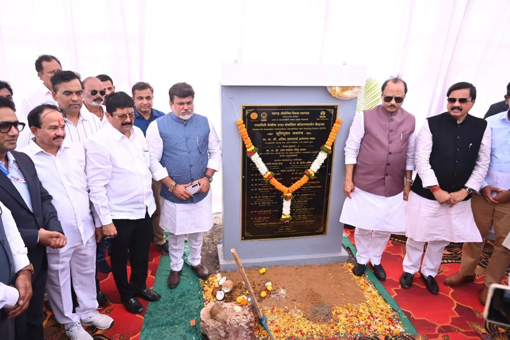 Destructive projects against Konkan's environment are not needed