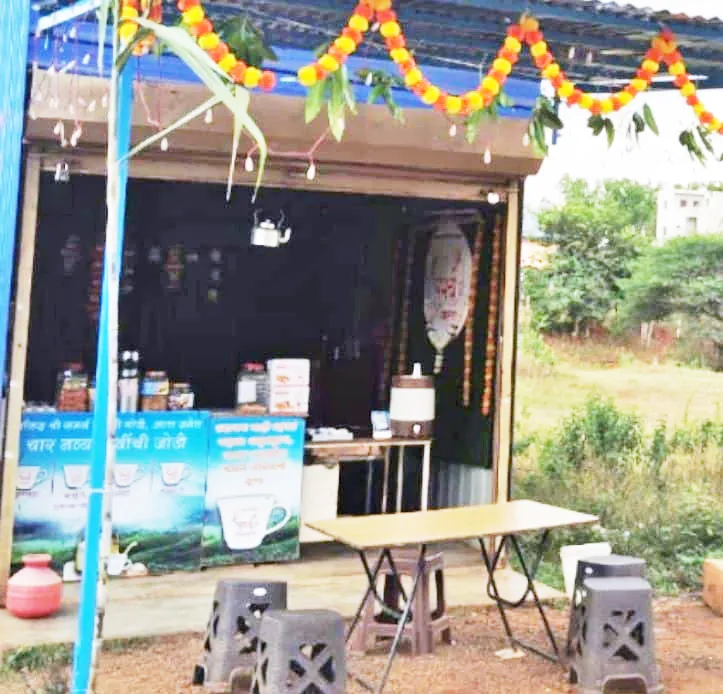 Robbery at three places in Machhe overnight