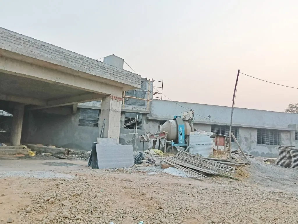 खेळाडूंचे निवासस्थान पूर्णत्वाकडे… Players' residence nearing completion...