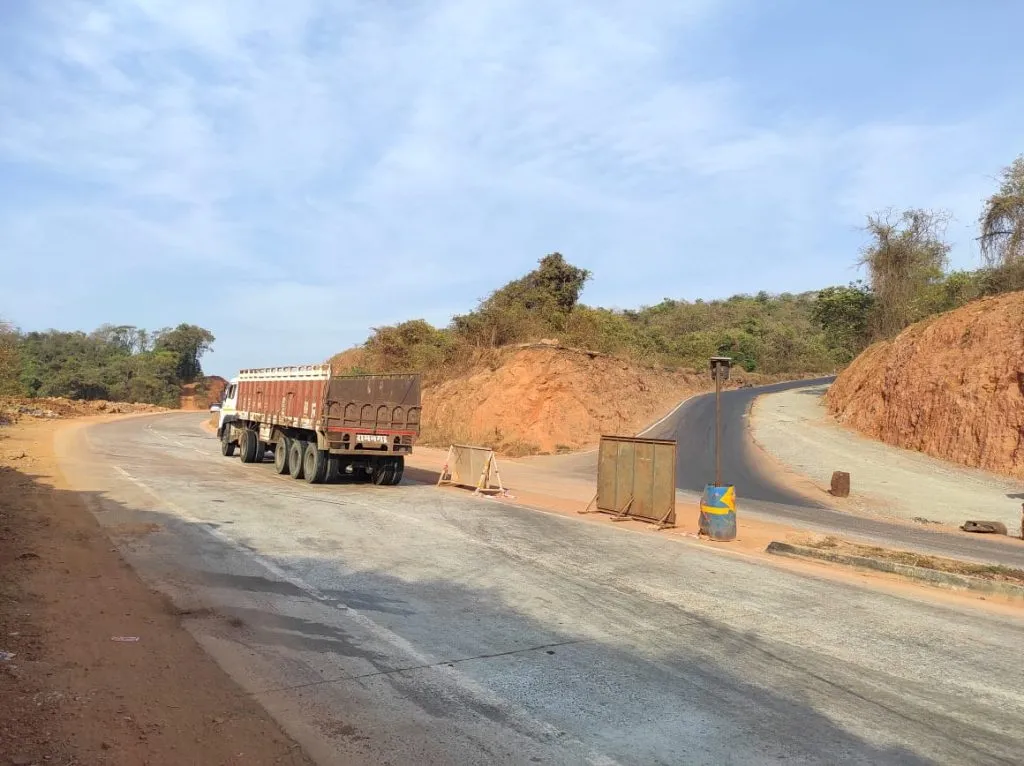 तब्बल आठ महिन्यानंतर मालपे बायपास महामार्ग खुला Malpe bypass highway opens after eight months