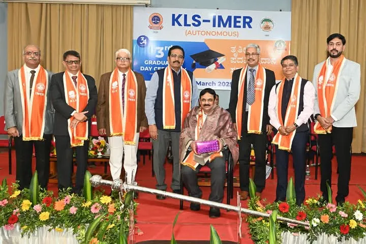 केएलएस आयएमईआरचा तिसरा दीक्षांत सोहळा Third convocation ceremony of KLS IMER