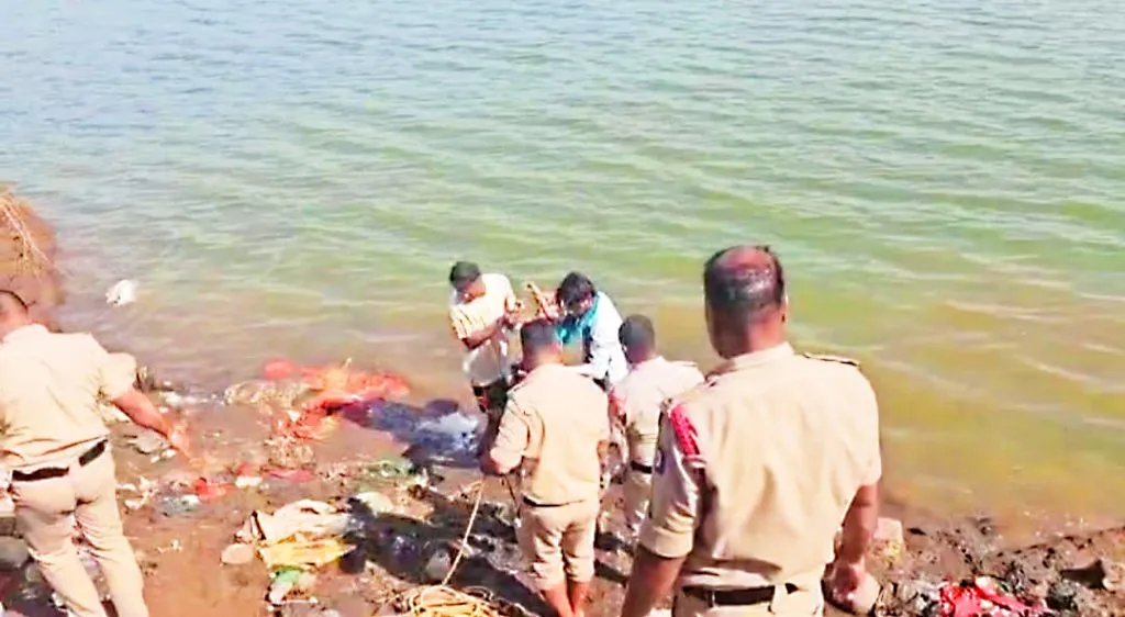 Mother commits suicide with three children