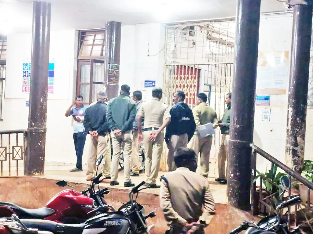 Knife attack on youth in Patilmala