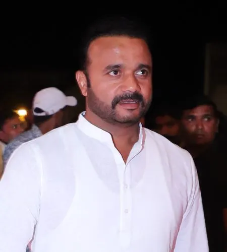 पूजा केल्या, बाहुल्या बांधल्या तरी माझे कोणीही काहीही करू शकत नाही Even After Rituals and Dolls, No One Can Harm Me