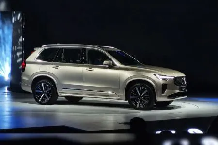 Volvo XC90 facelift launched in the Indian market