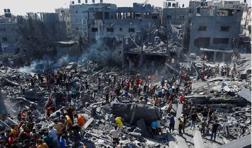 इस्रायलच्या हल्ल्यात 345 जण ठार 345 people killed in Israeli attack