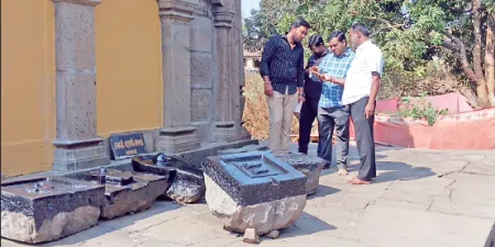 छत्रपती महाराणी ताराबाई यांच्या समाधीस वज्रलेप Chhatrapati Maharani Tarabai's tomb fortified with Vajralep