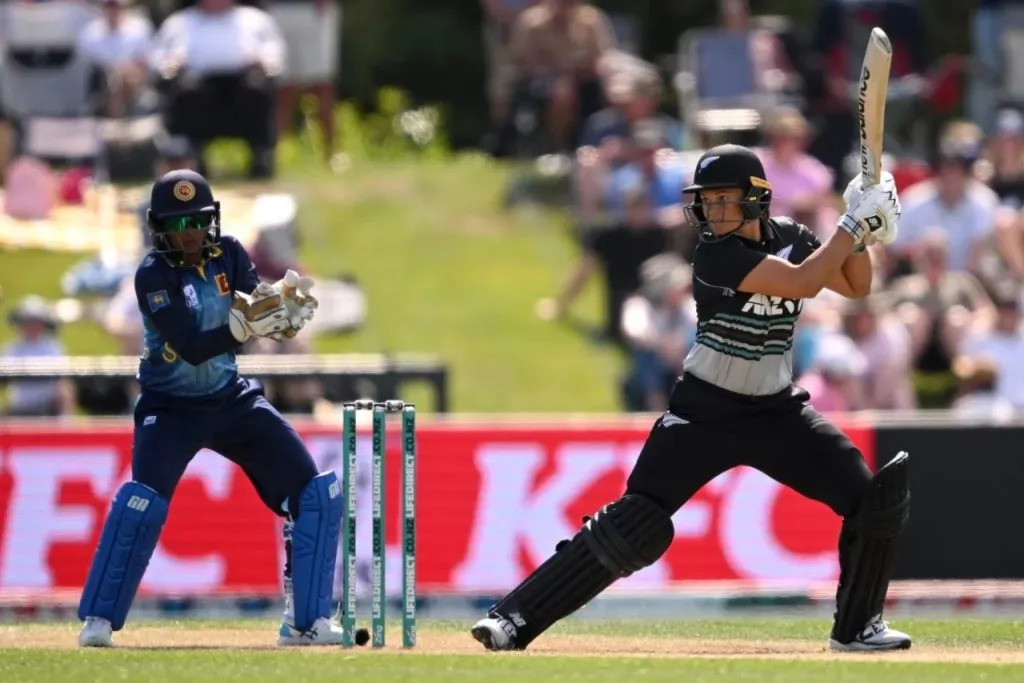 New Zealand women's team level the series