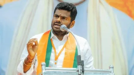 Hindi was a compulsory language during the Congress rule.