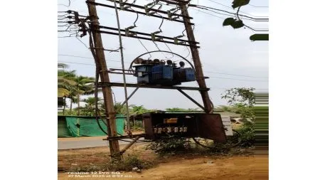 सरमळेत जीर्ण झालेला ट्रान्सफार्मर तात्काळ बदलावा