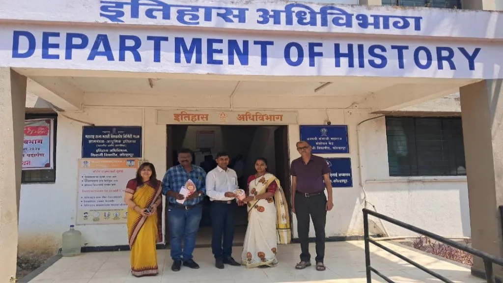 ज्योती तोरसकर यांची सागरी किल्ले ,पर्यटन विषयात डॉक्टरेट