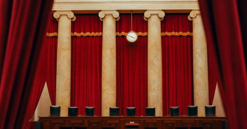 Threats to judges who issue anti-Trump orders