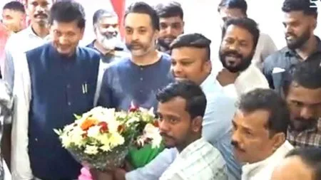 न्हावेली उपसरपंच अक्षय पार्सेकर यांचा शिंदे शिवसेनेत प्रवेश