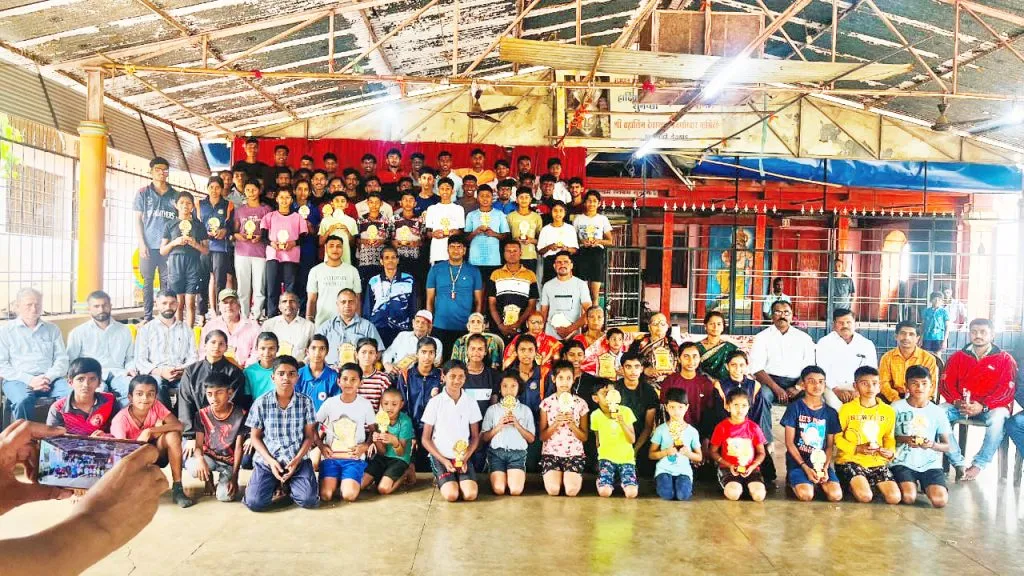 Spontaneous response to the marathon competition in Khadarwadi