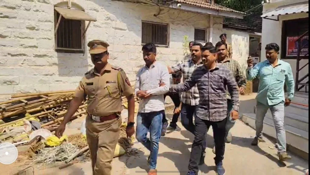 Suspended police officer Ghatge has been arrested