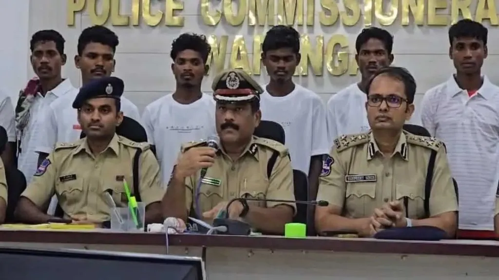 14 Naxalites surrender in Telangana