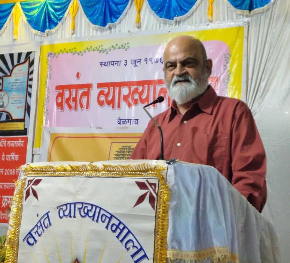 People should have control over the media.