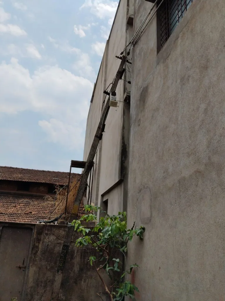 Demand to move 'that' dangerous electricity pole