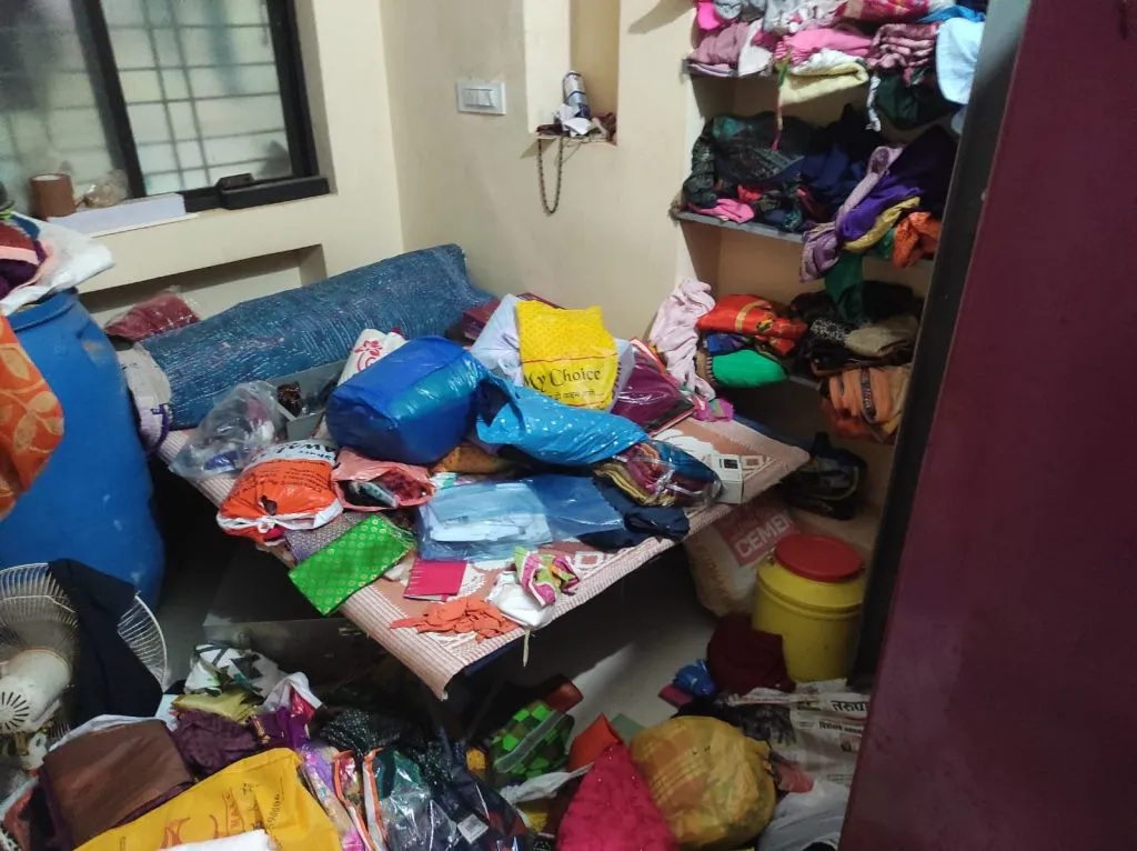 Burglary in Avacharhatti, jewellery worth Rs 5 lakhs stolen