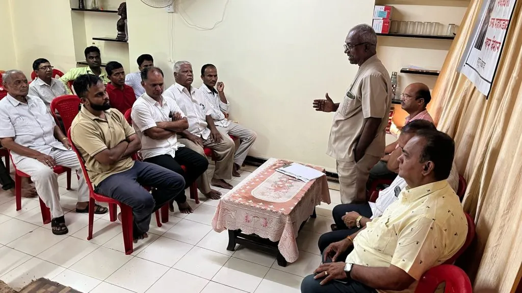 शिवजयंती चित्ररथ मिरवणुकीत डॉल्बीला फाटा द्या Dolby breaks out in Shiv Jayanti chariot procession