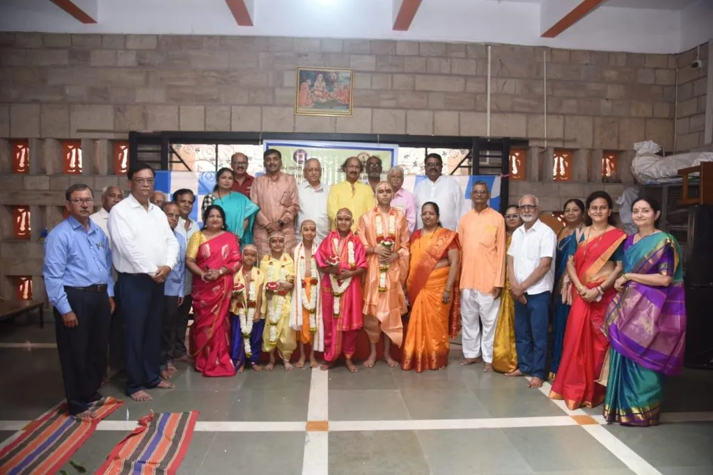 The initiative of the Deshastha Rigvedic Brahmin community is commendable.