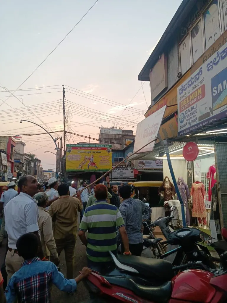 Municipal Corporation launches encroachment removal campaign in Khadebazar