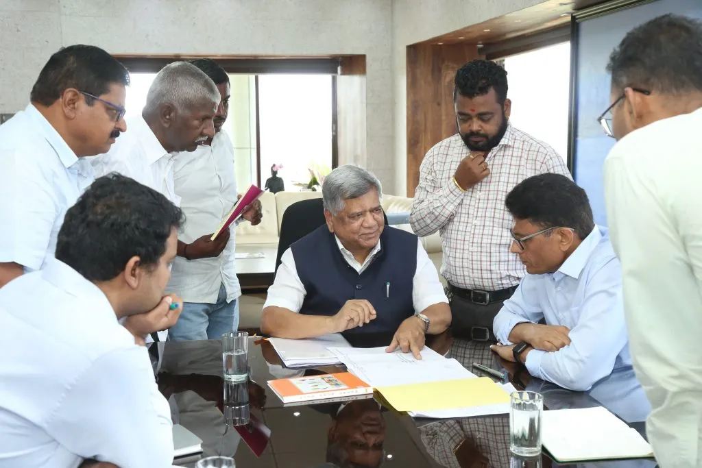 Discussion on the work expected from the Railways in 'Belgaum'