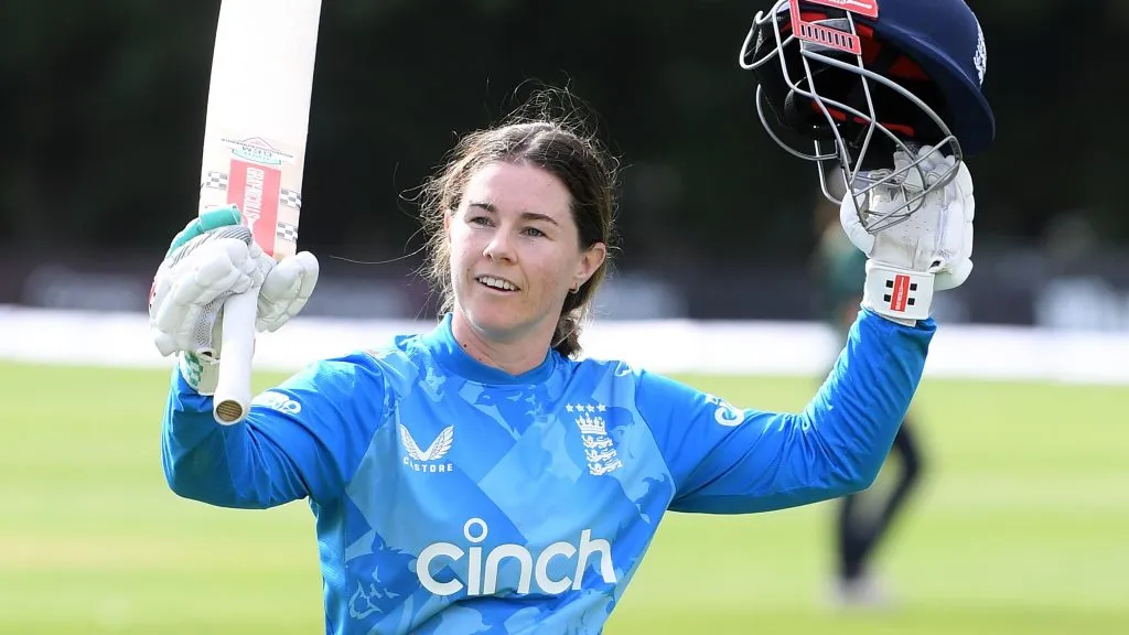 टॅमी बेमॉंटचे चांगल्या कामगिरीवर लक्ष Tammy Beaumont focuses on good performance