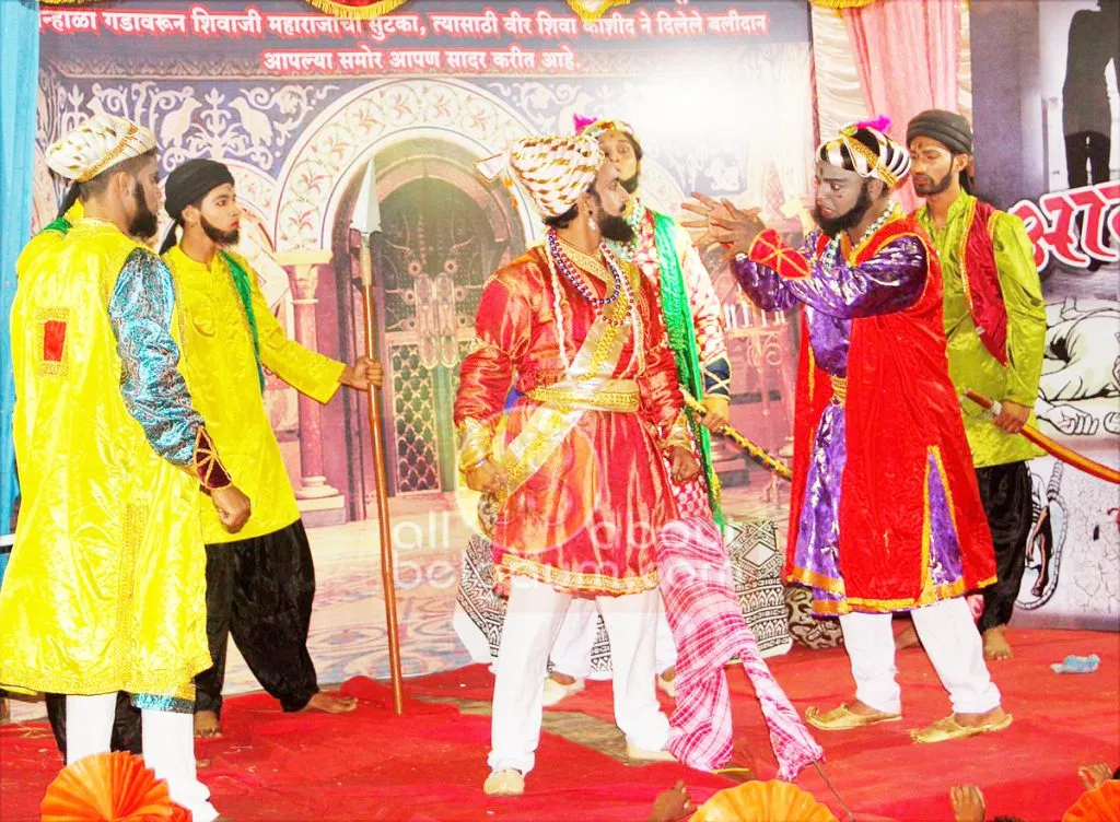 Shiv Jayanti chariot procession in Vadgaon today