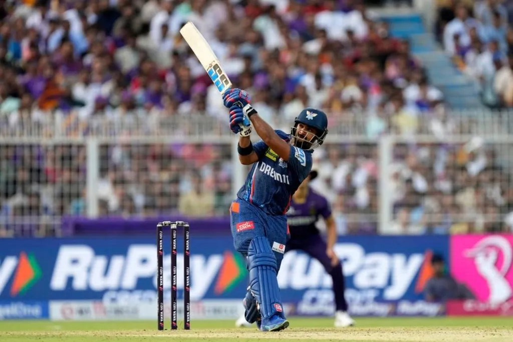 Runs rain down on Eden Gardens