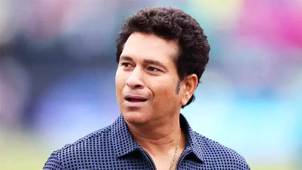 'Master Blaster' Sachin 52 not out