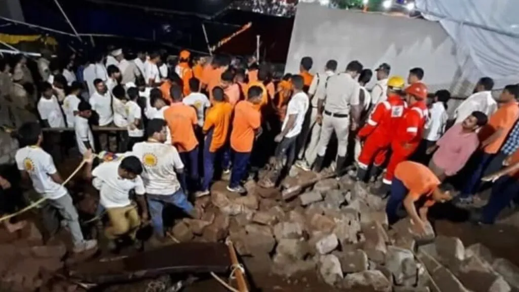 8 killed in accident during festival in Andhra Pradesh