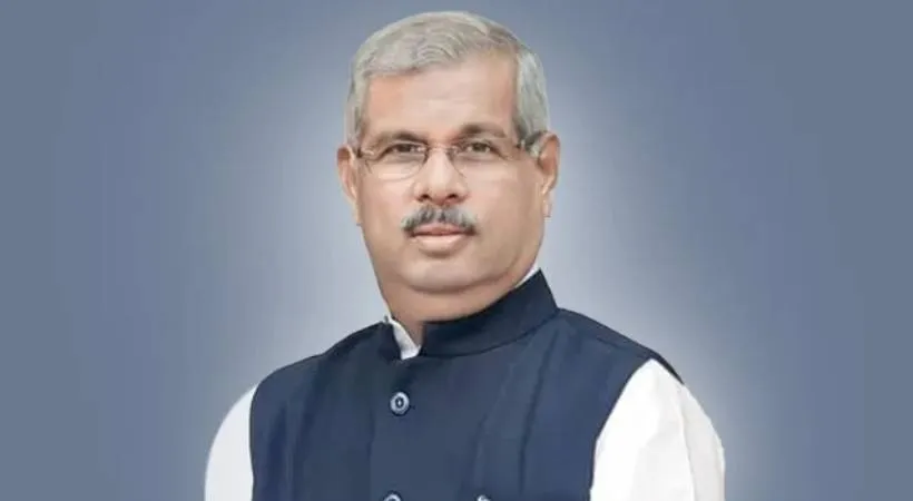 केरळ राज्यपालांच्या वक्तव्याने गदारोळ Kerala Governor's statement causes uproar