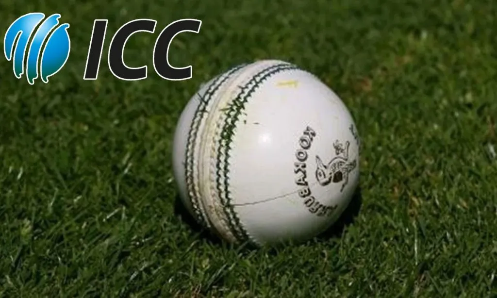 Possibility of changing the rule of using two balls in ODIs