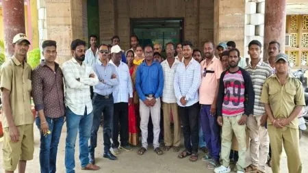 पालिकेच्या कंत्राटी सफाई कर्मचाऱ्यांचा संप अखेर मागे