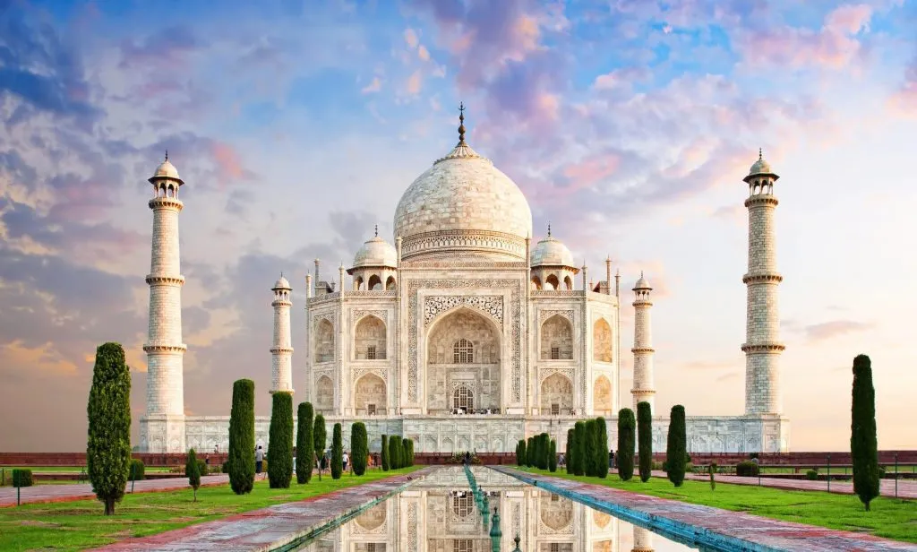 Supreme Court takes strict action on Taj Mahal security