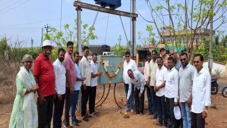 आचरा -टेंबली येथील ट्रान्सफॉर्मर व स्ट्रीट लाईट कार्यान्वित