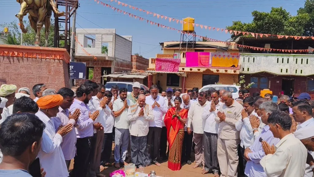 रस्त्यांच्या विकासासाठी 17.80 कोटीचा निधी मंजूर Funds of Rs 17.80 crore approved for road development