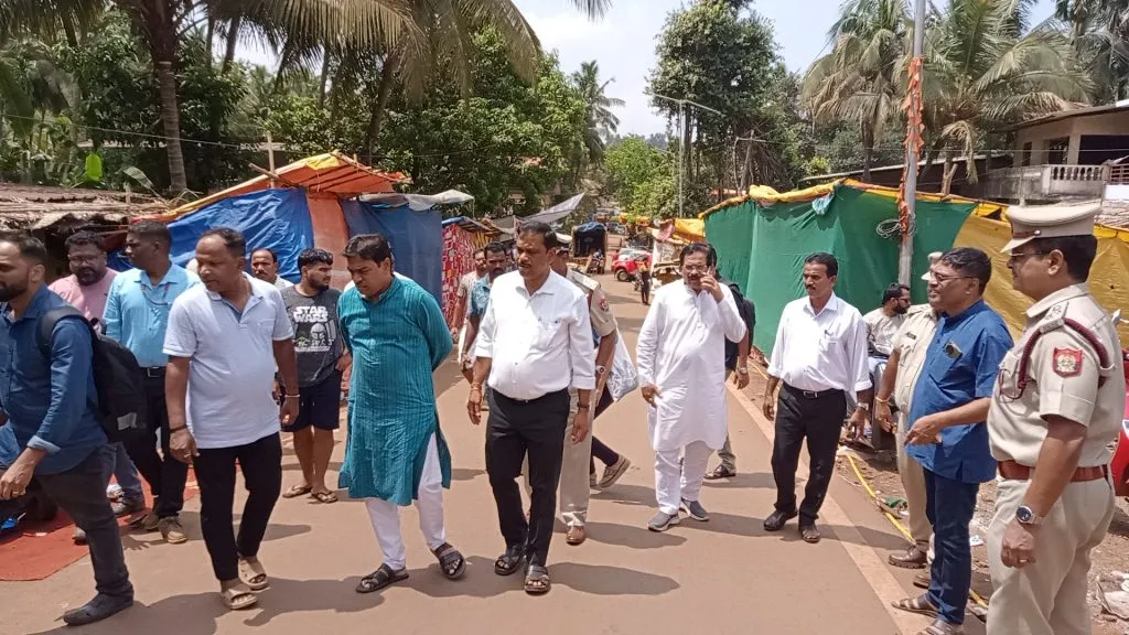 सरकार योग्य त्या उपाययोजना करणार The government will take appropriate measures.