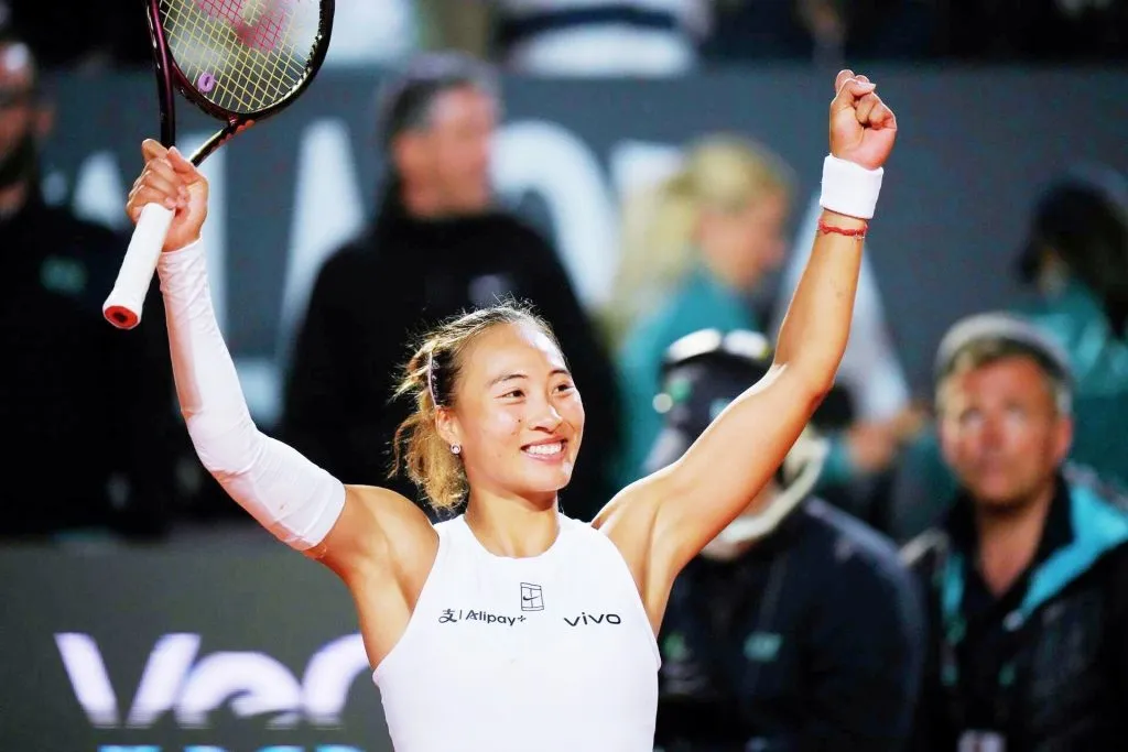 Zheng stuns Sabalenka, Alcarez reaches semifinals