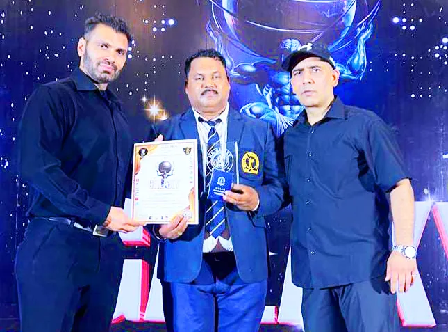 आंतरराष्ट्रीय पंच परीक्षेत राजेश लोहार उत्तीर्ण Rajesh Lohar passes the international umpire exam