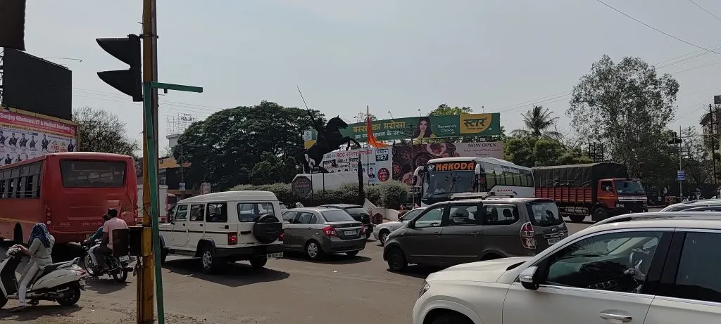 "Kolhapur’s entry points stuck in traffic congestion